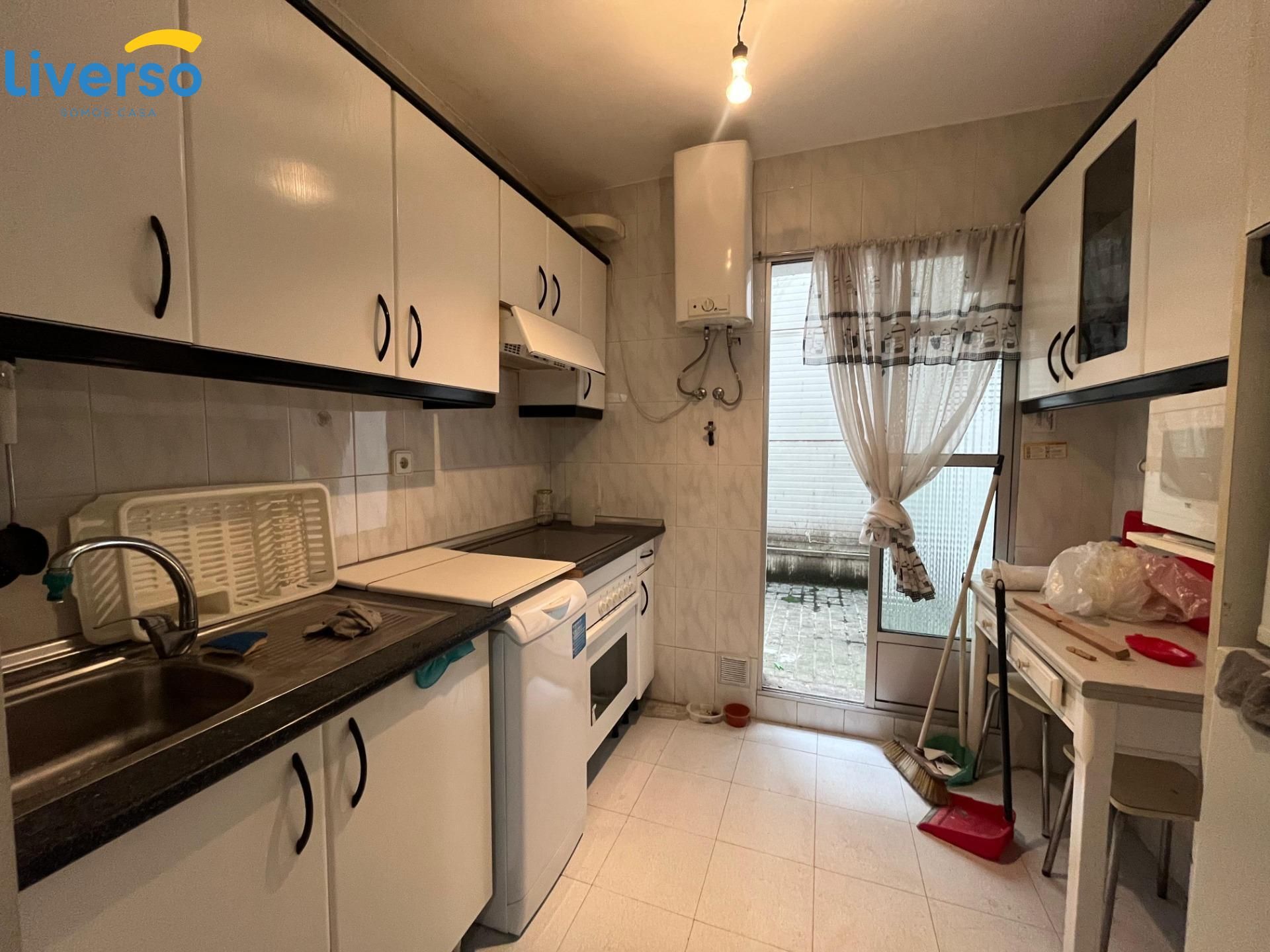 Kitchen of Flat for rent in Valladolid Capital  with Heating, Terrace and Furnished