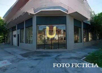Local en venda en  Madrid Capital