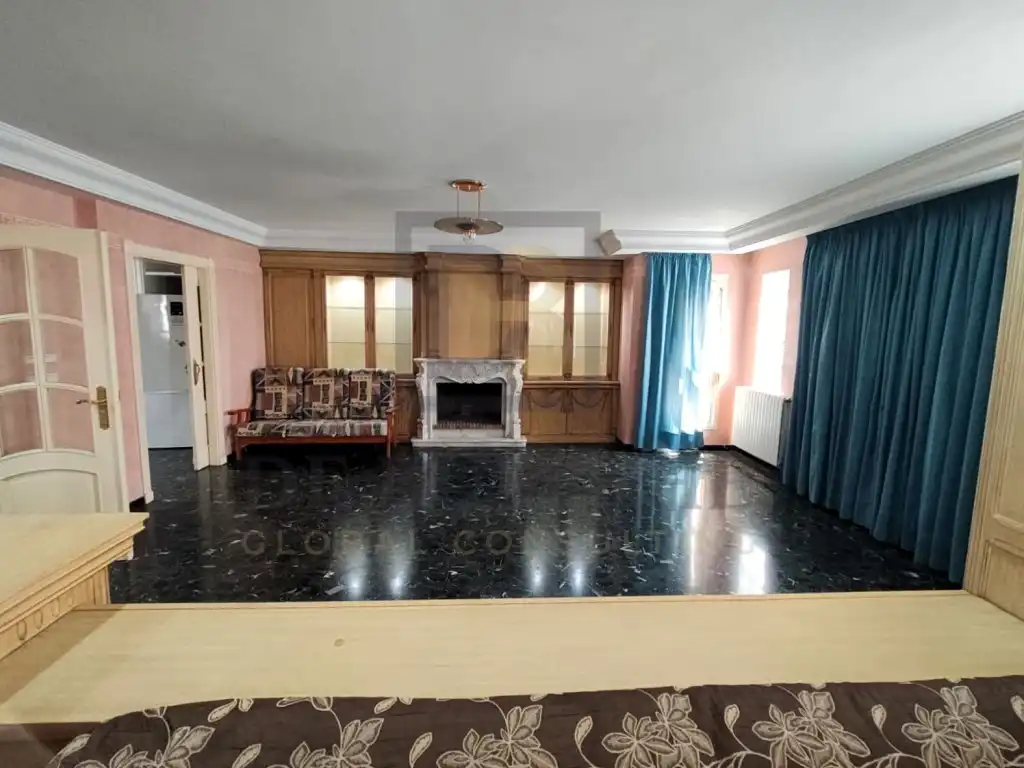 Piso en venta en Avenida Libertad, imagen 2