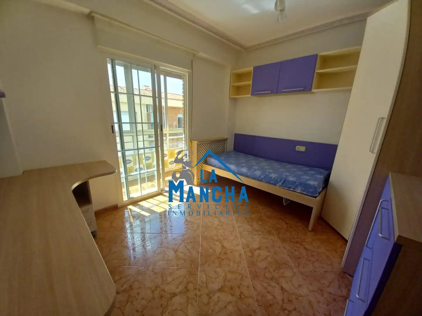Bedroom of Flat for share in Albacete  with Heating, Furnished and Balcony