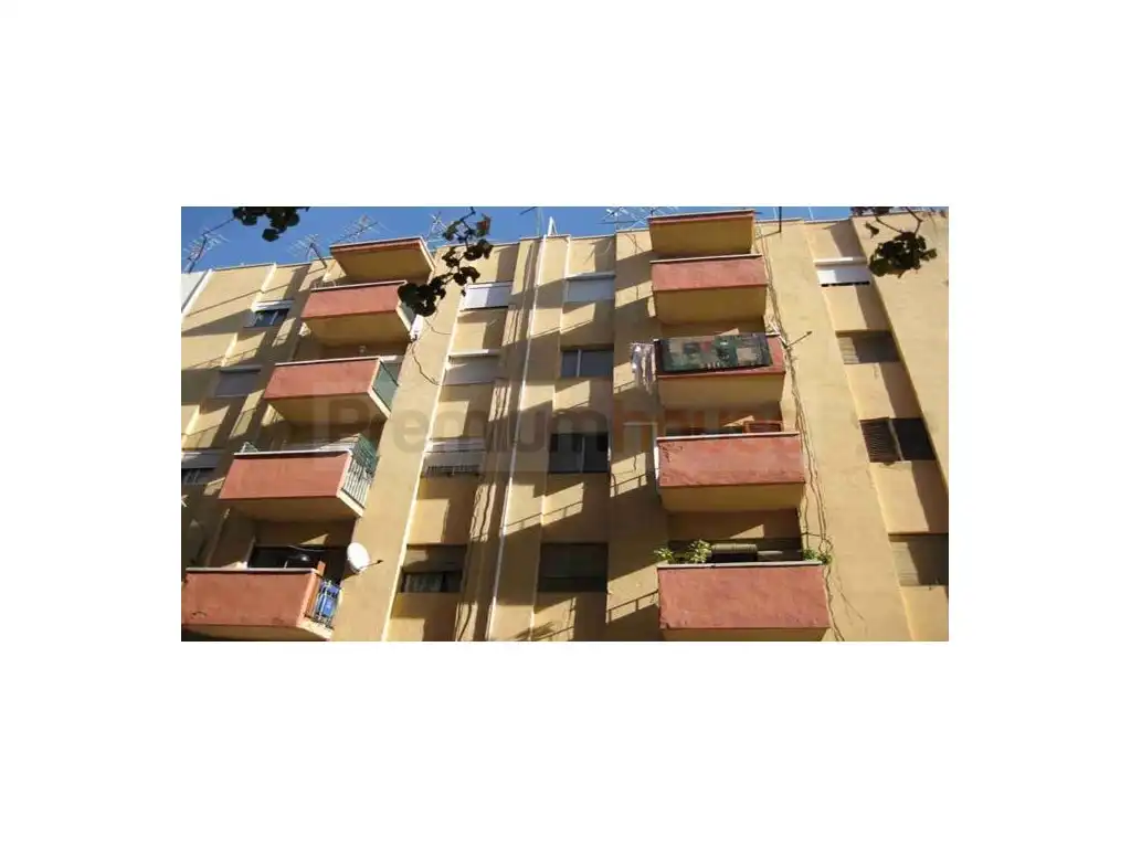 Flat for sale in Calle de Pi i Margall, Migjorn