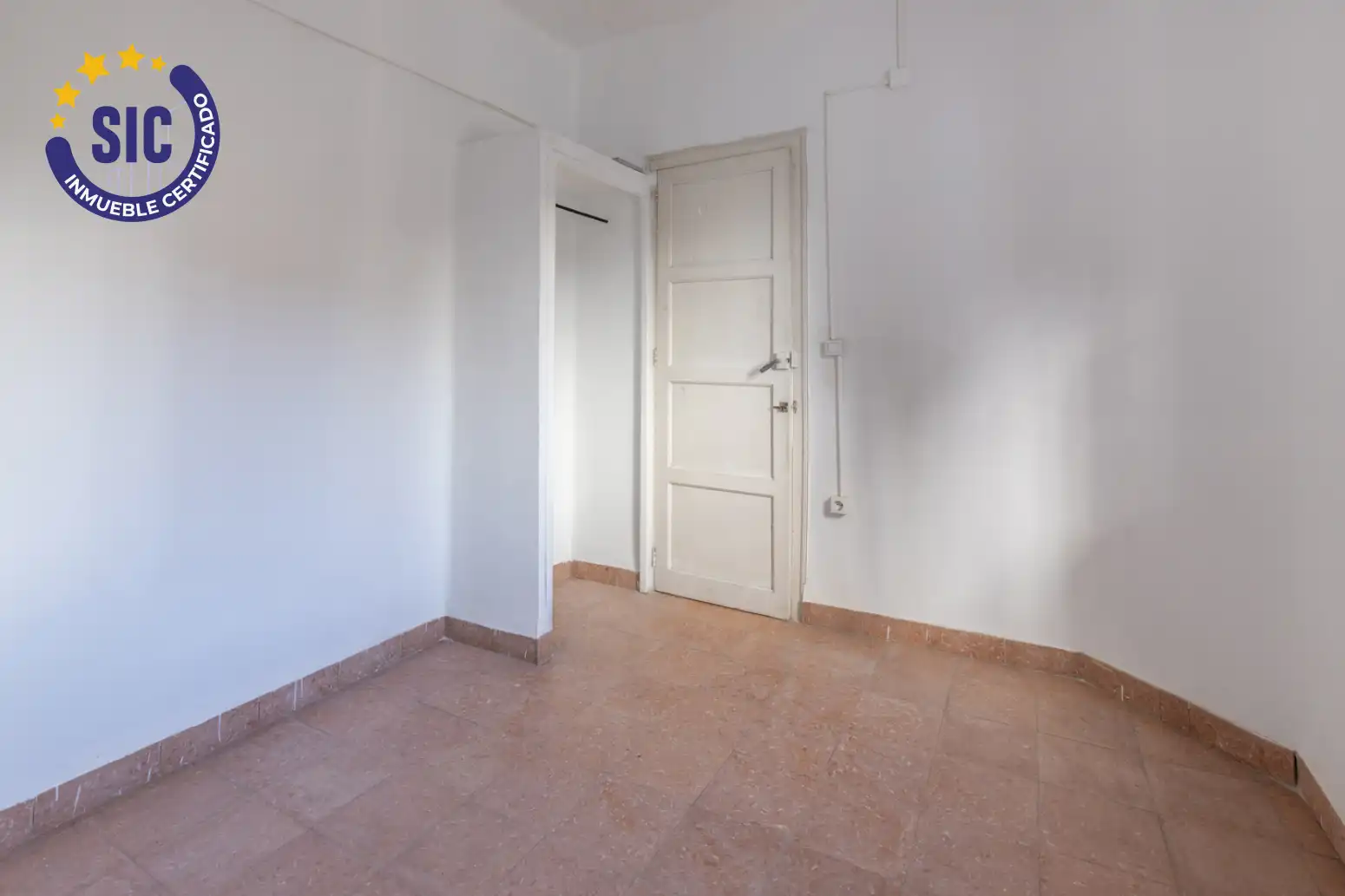 Haus oder Chalet zum Verkauf in Serra mit Privatgarten und Terrasse