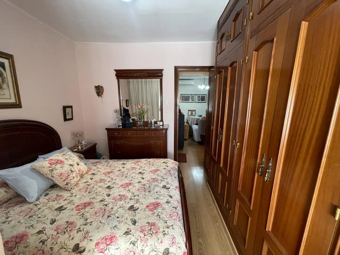 Habitación de Piso en venta en Camas con Aire acondicionado, Terraza y Amueblado