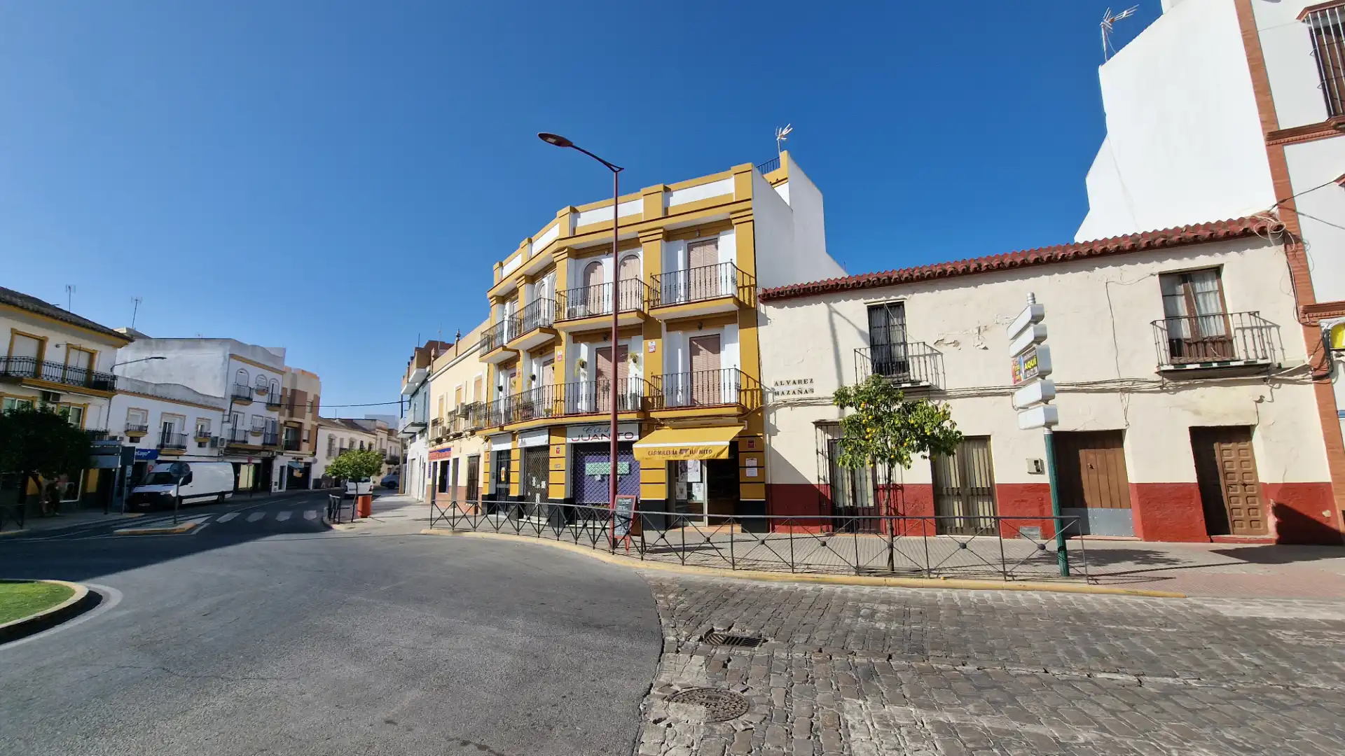 Vista exterior de Residencial en venta en Utrera