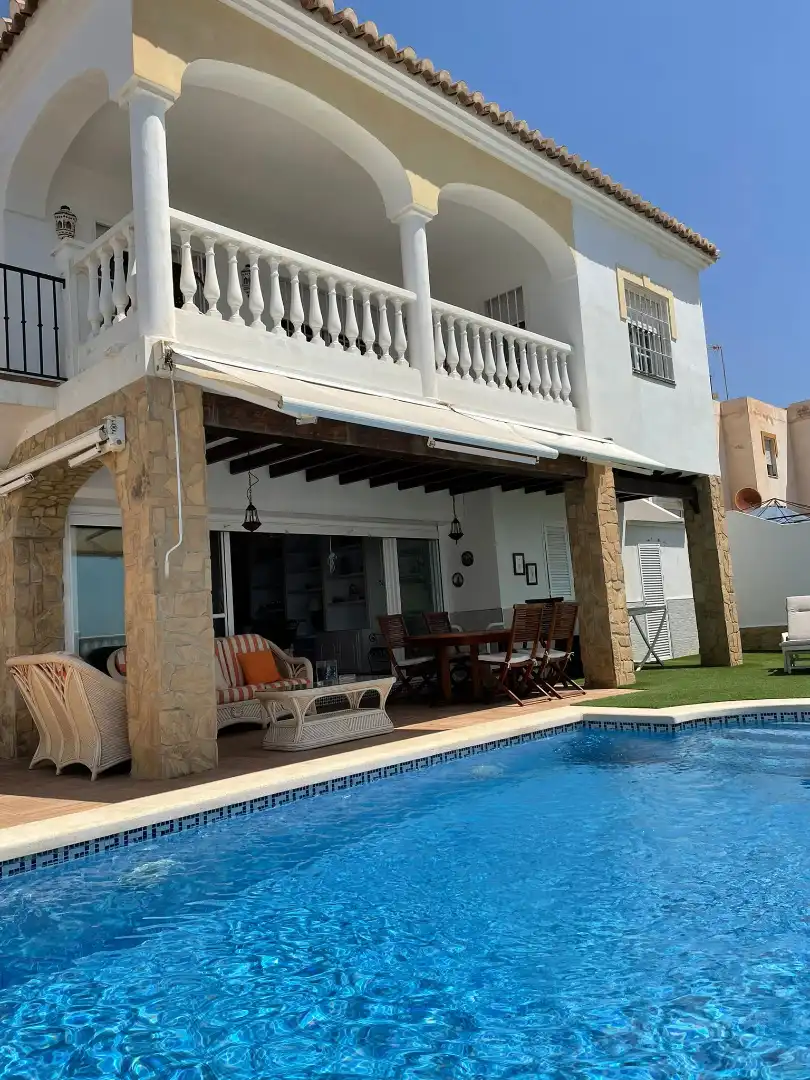 Casa o xalet en venda a Urbanización las Flores, El Peñoncillo