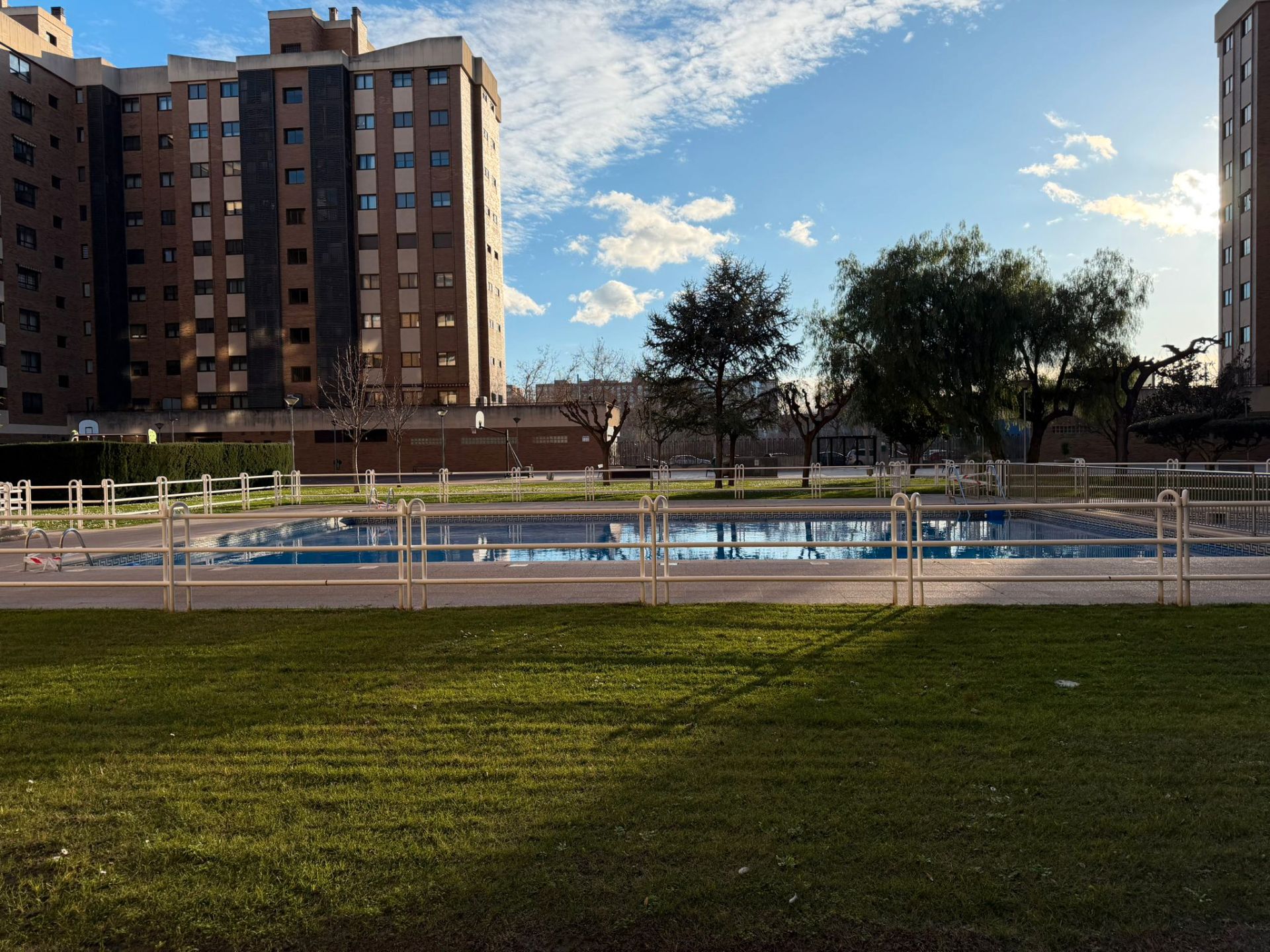 Flat for sale in Paseo de la Ribera, 55, La Jota