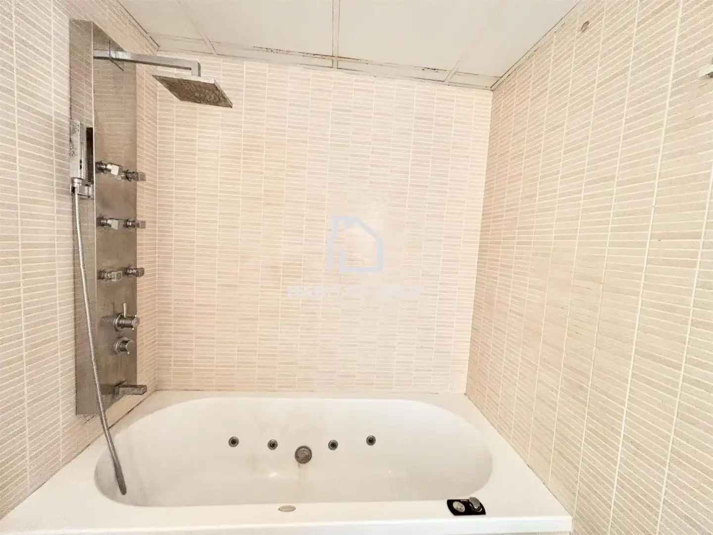 Bathroom of Flat for sale in Maó - Mahón  with Air Conditioner