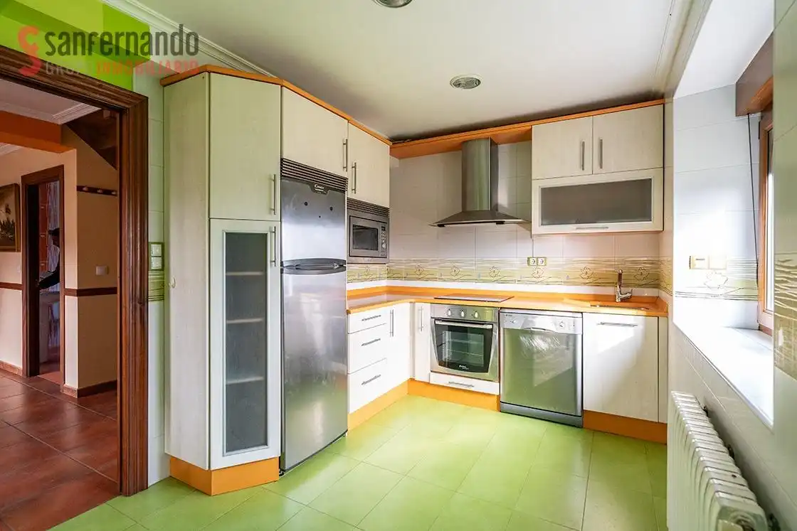Haus mit Terrasse zum Verkauf in Barrio La Maza 67, imagen 7