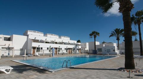 Foto 2 de Casa adosada en venda a Calle de la Te, Costa del Silencio, Arona