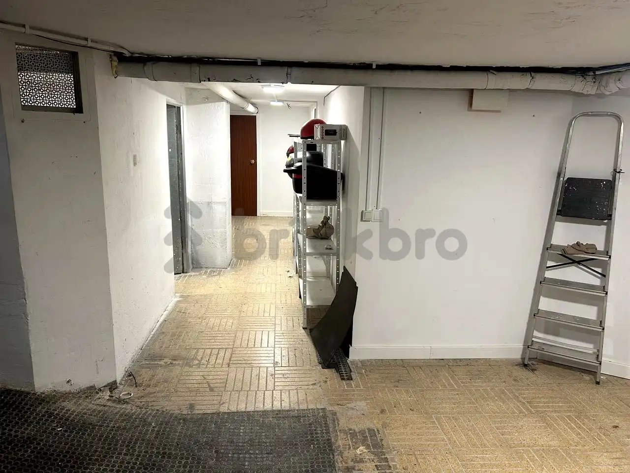 Business premises for sale in De La Manigua, imagen 5