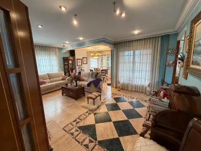 Living room of Houses for sale in Villaquilambre  with Air Conditioner, Heating and Private garden