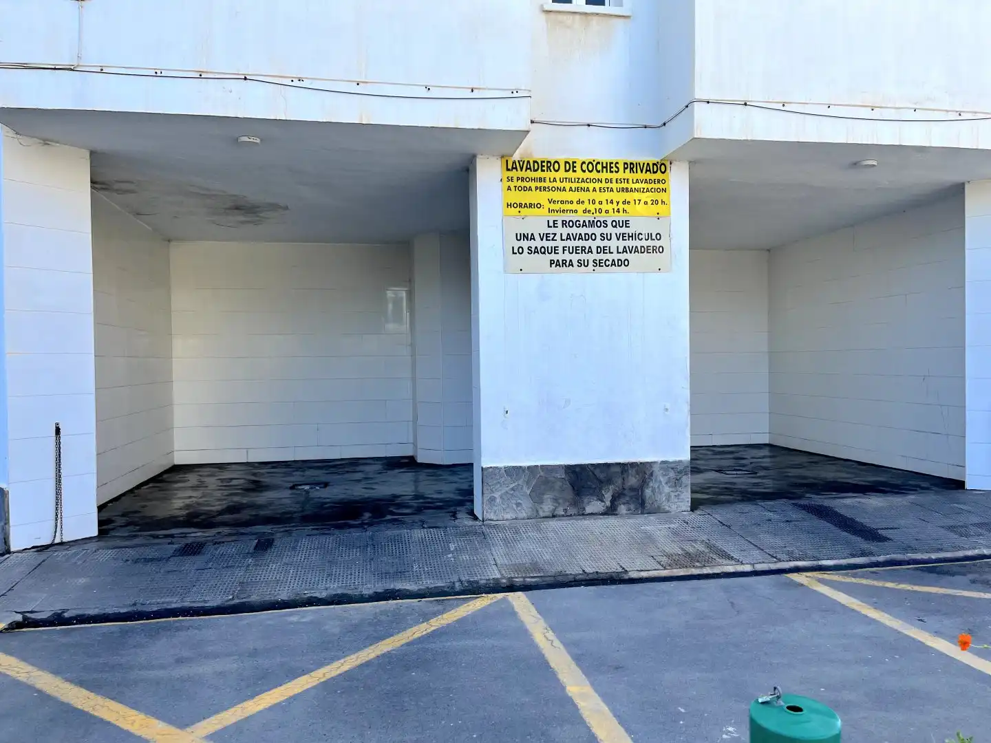 Aparcament de Pis en venda en Salobreña amb Piscina, Moblat i Balcó