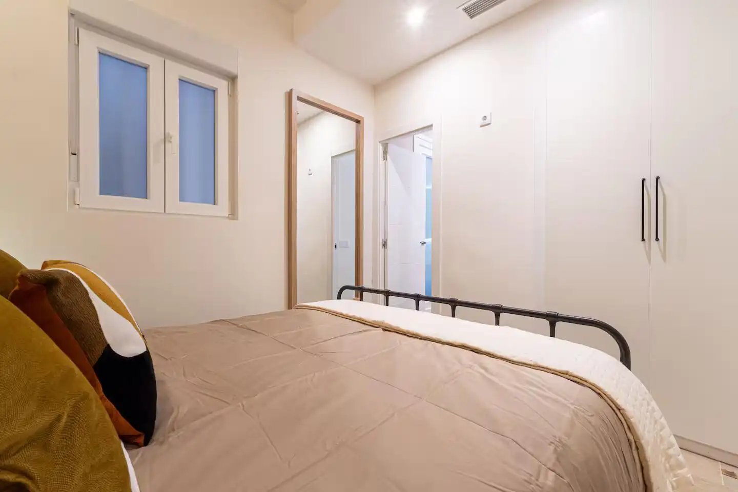 Bedroom of Flat for rent in Carlos Ruiz
