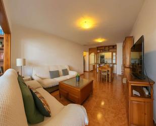 Sala d'estar de Apartament en venda en Tías amb Terrassa, Traster i Moblat