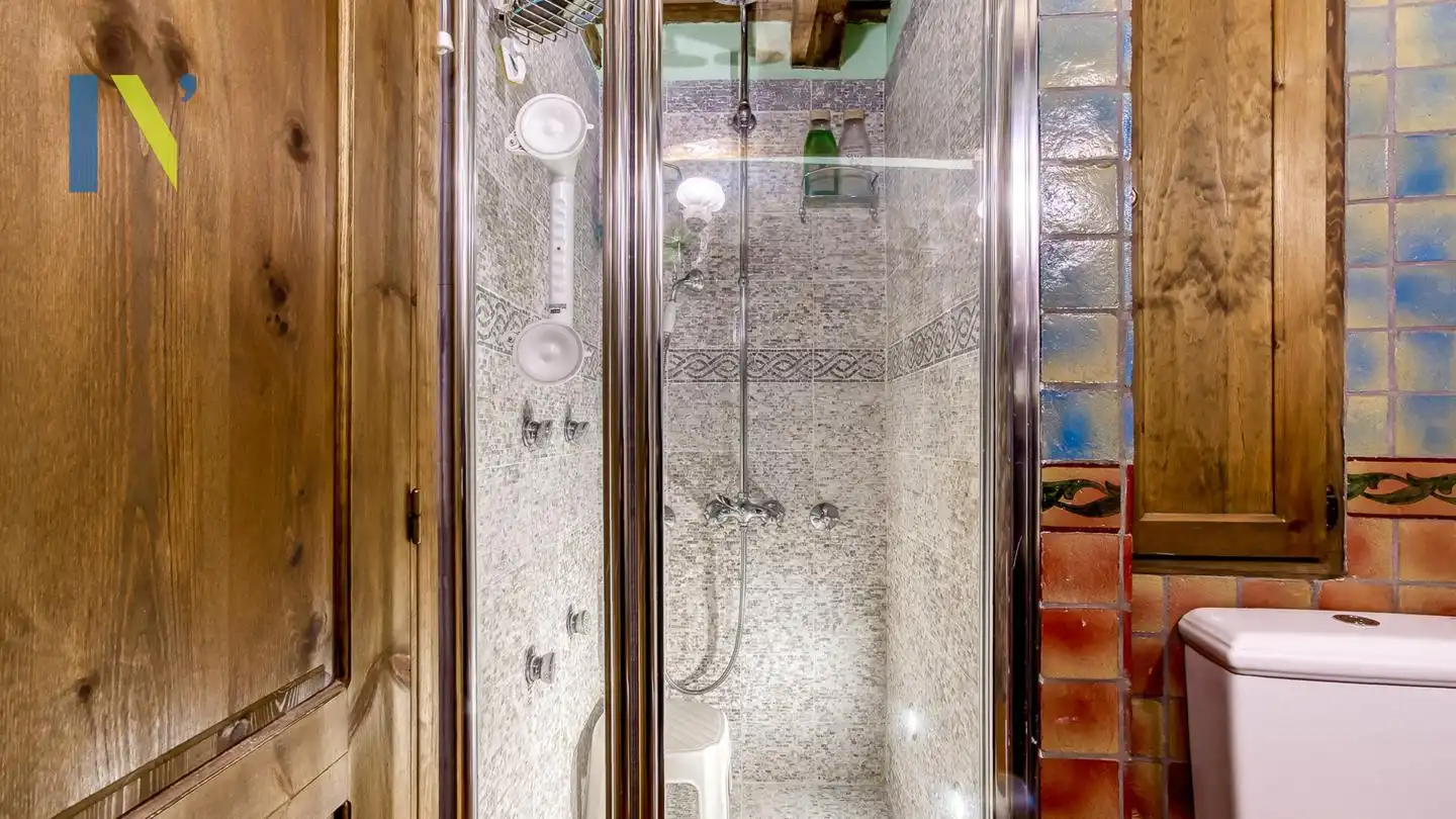 Baño de Finca rústica en venta en Osor con Jardín privado y Terraza