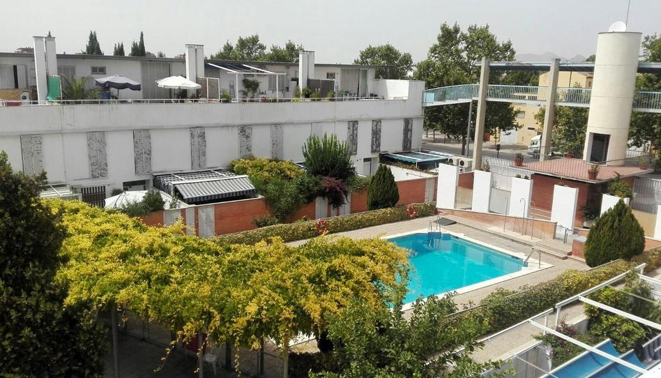 Foto 1 de Apartamento de alquiler en  Pedro Temboury, Joaquina Eguaras, Granada