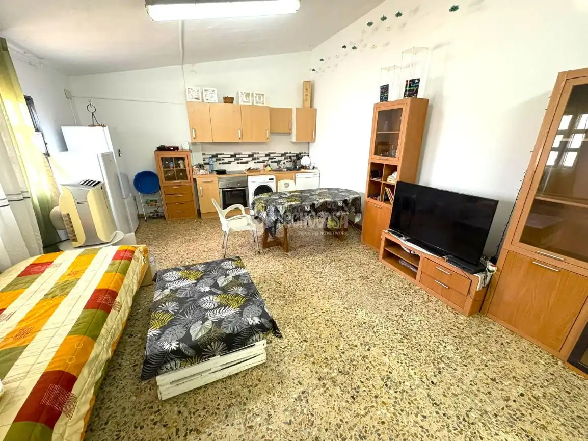 Sala d'estar de Casa o xalet en venda en Zaragoza amb Aire condicionat, Calefacció i Terrassa
