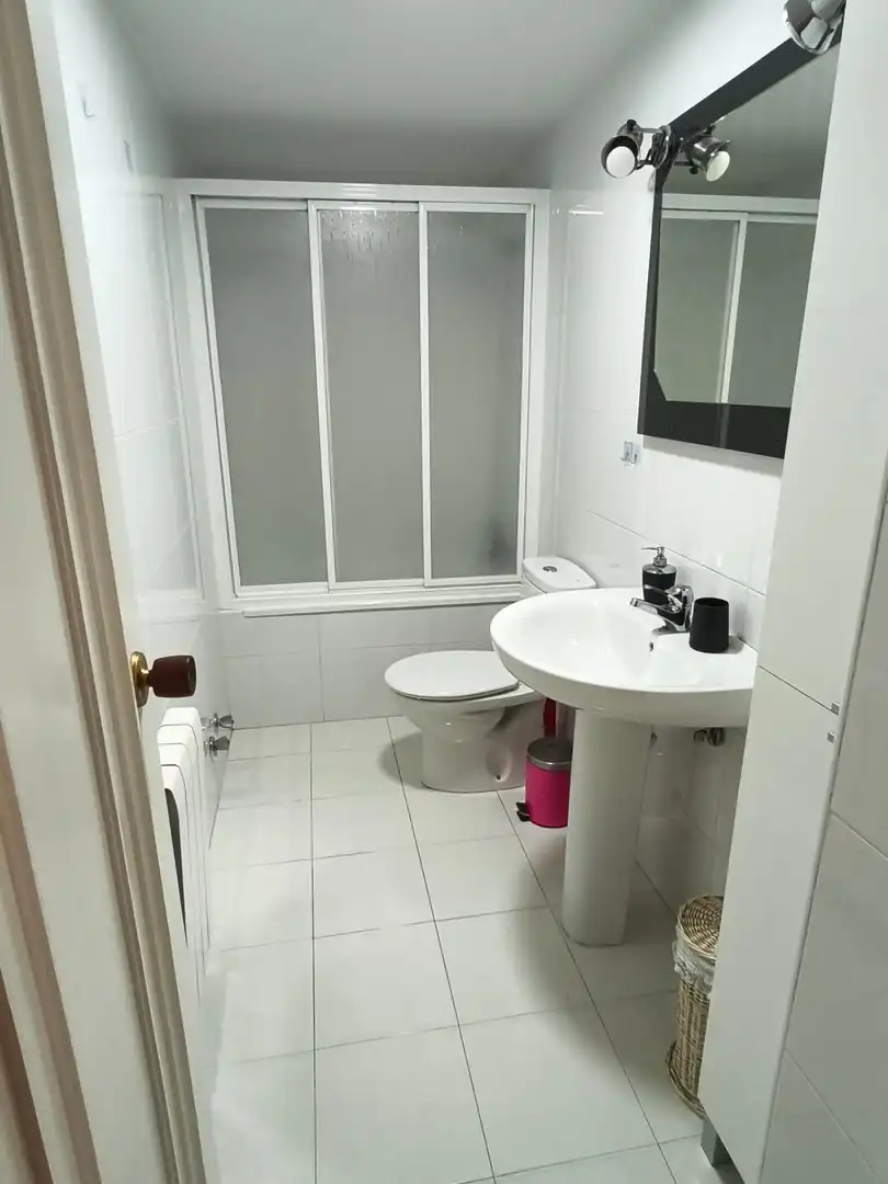 Flat with lift to rent in Calle Calle Natalio Rivas, imagen 29