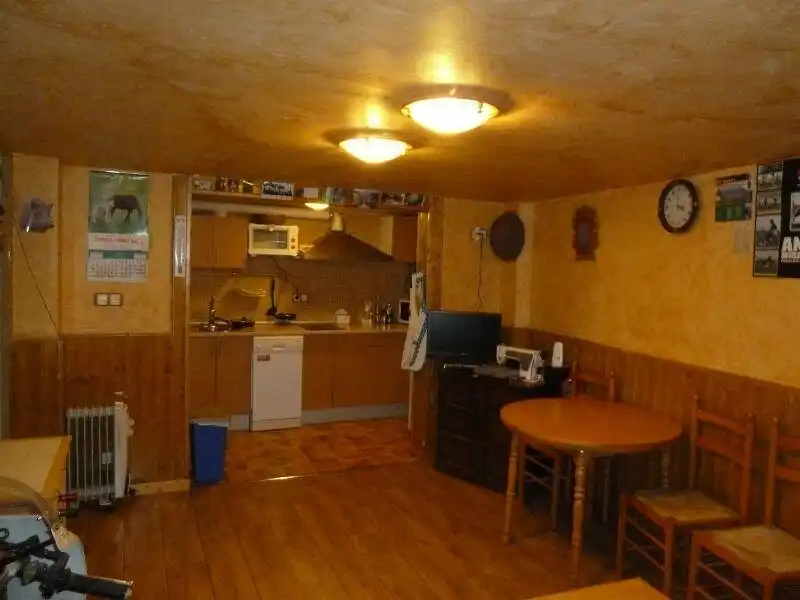 Local comercial en venda a Almajares, imagen 5