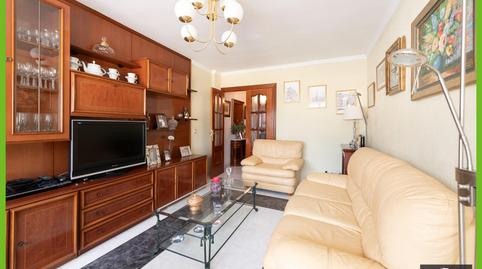 Foto 2 de Piso en venta en Calle Calle Peinado, 9, El Molinillo - Capuchinos, Málaga