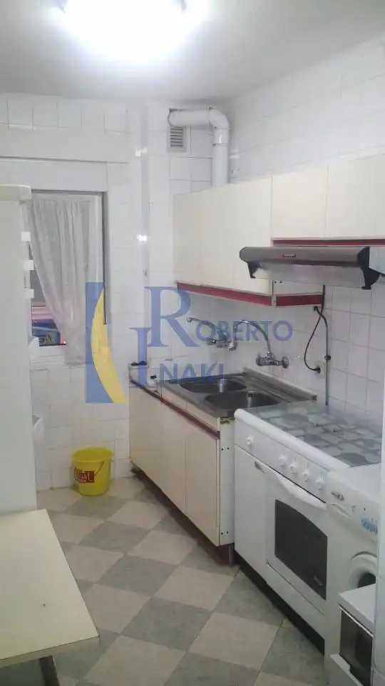 Cocina de Piso en venta en Valencia de Don Juan con Calefacción