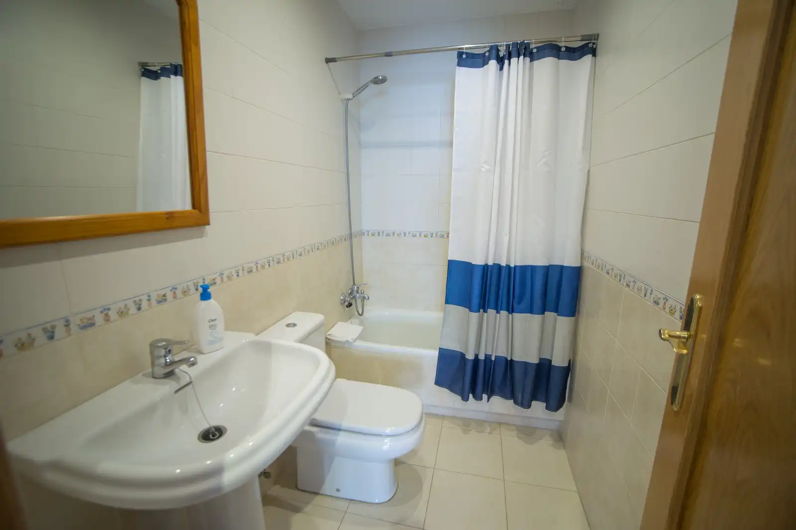 Flat with terrace for sale in Coín, imagen 15