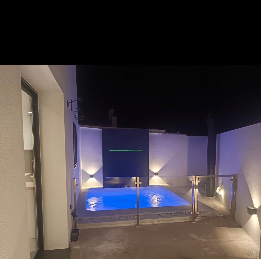Piscina de Casa o xalet en venda en Málaga Capital amb Aire condicionat, Calefacció i Jardí privat