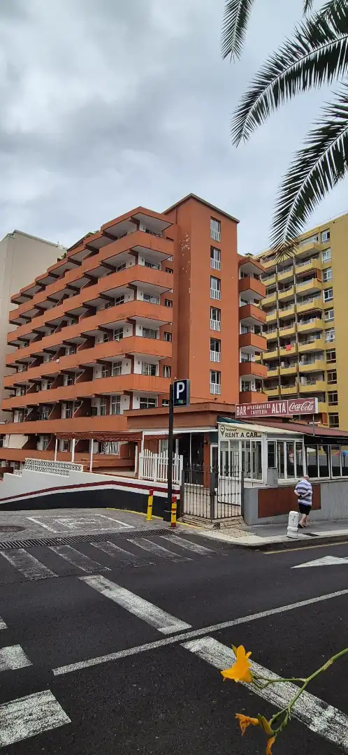 Exterior view of Flat for sale in Puerto de la Cruz  with Terrace, Furnished and Oven