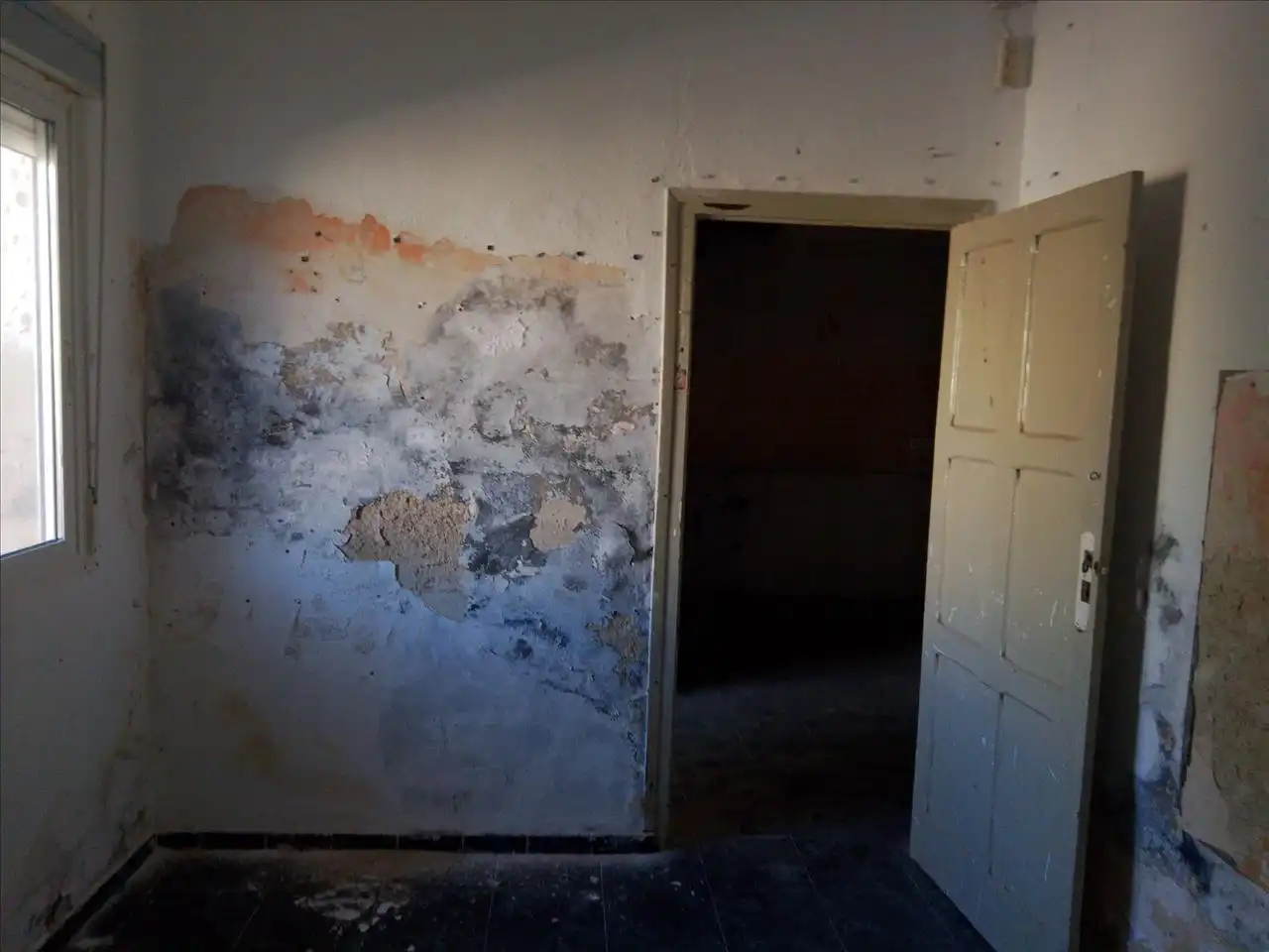 Casa adosada en venta en Zuera