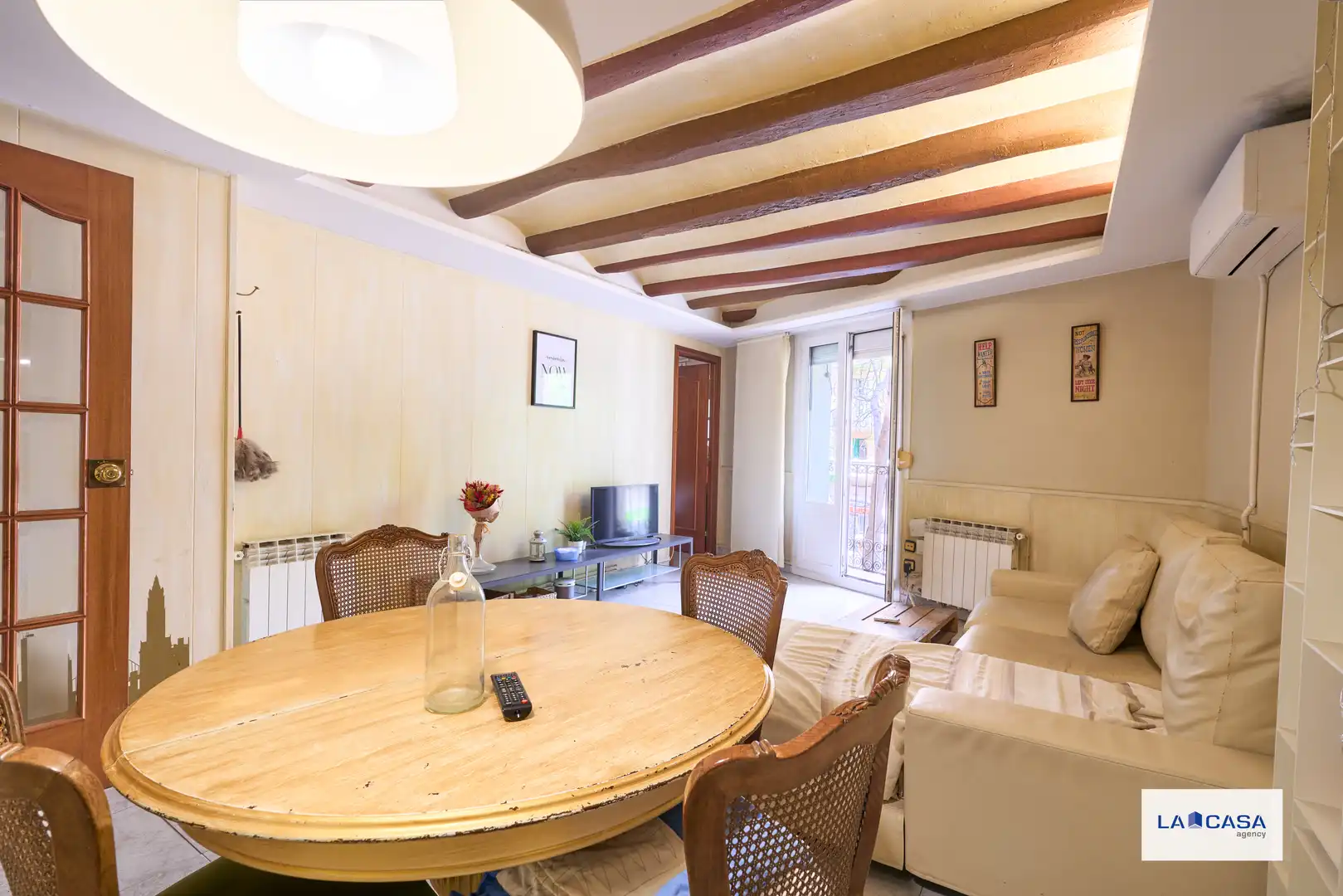 Wohnzimmer von Wohnung zum Verkauf in Barcelona mit Terrasse und Balkon