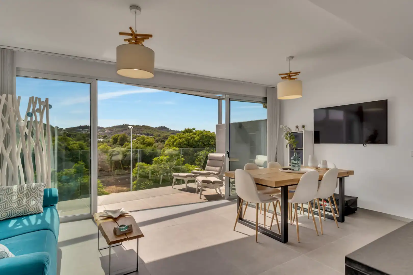 Apartamento con piscina en venta en Montañar - El Arenal