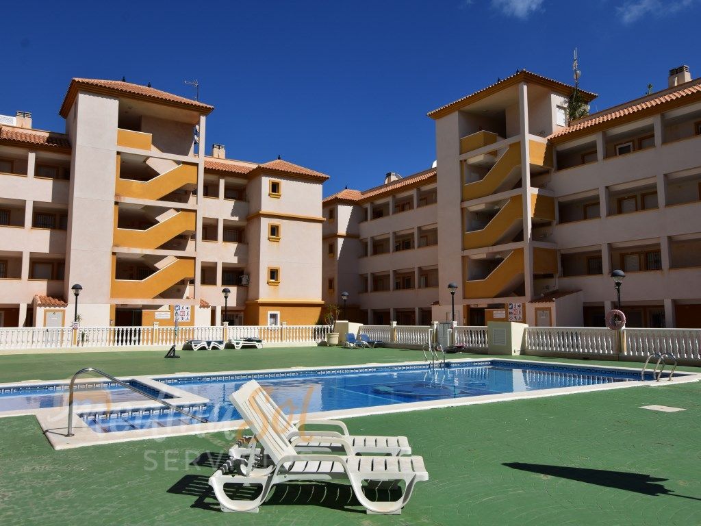 Exterior view of Apartment for sale in Cartagena  with Oven and Balcony