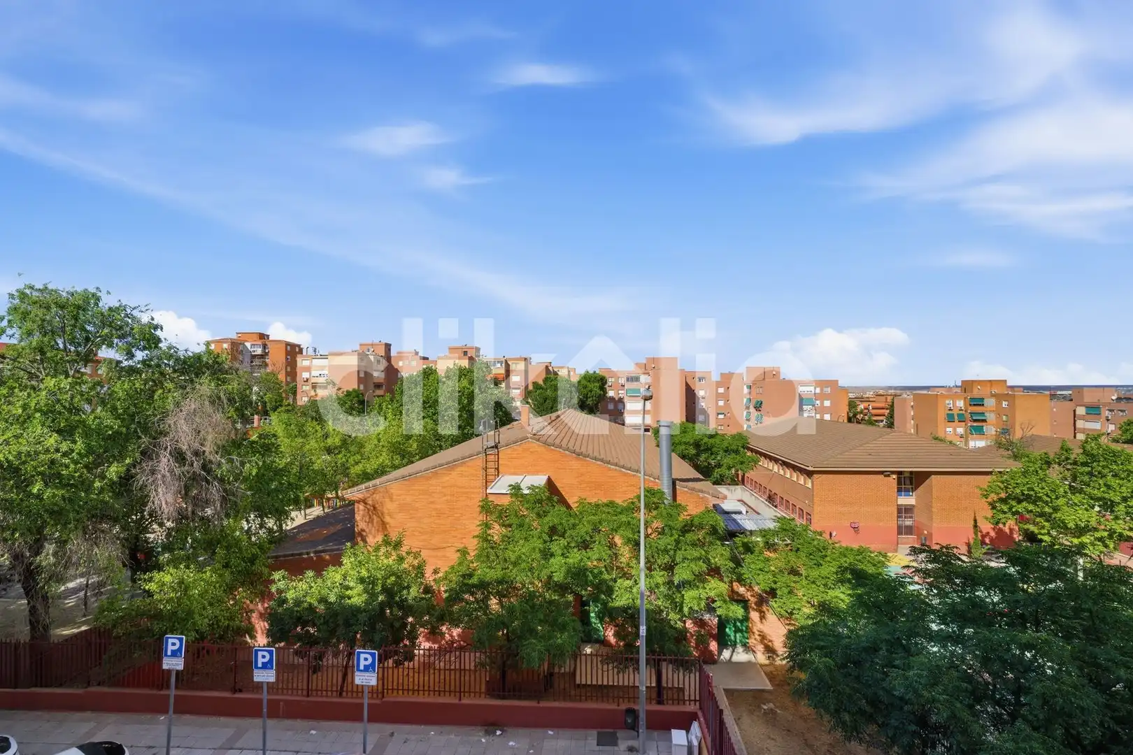 Vista exterior de Pis en venda en Alcobendas amb Aire condicionat, Calefacció i Terrassa