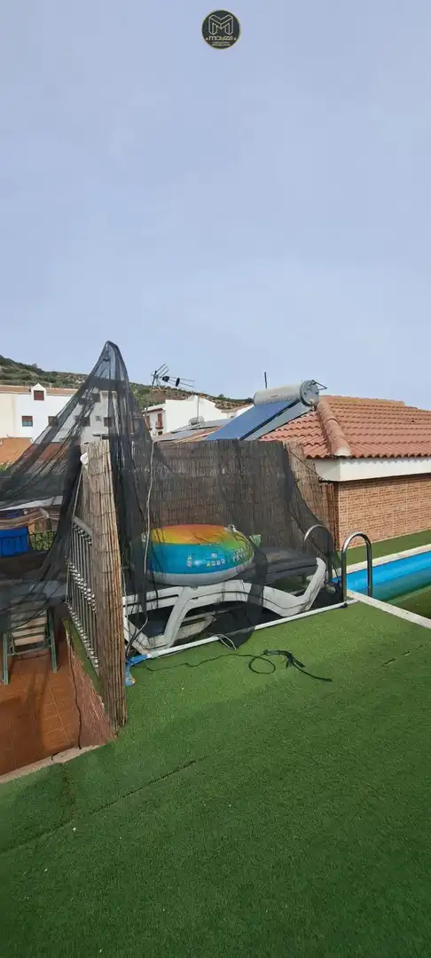 Piscina de Casa o xalet en venda en Cárcheles amb Aire condicionat, Jardí privat i Terrassa