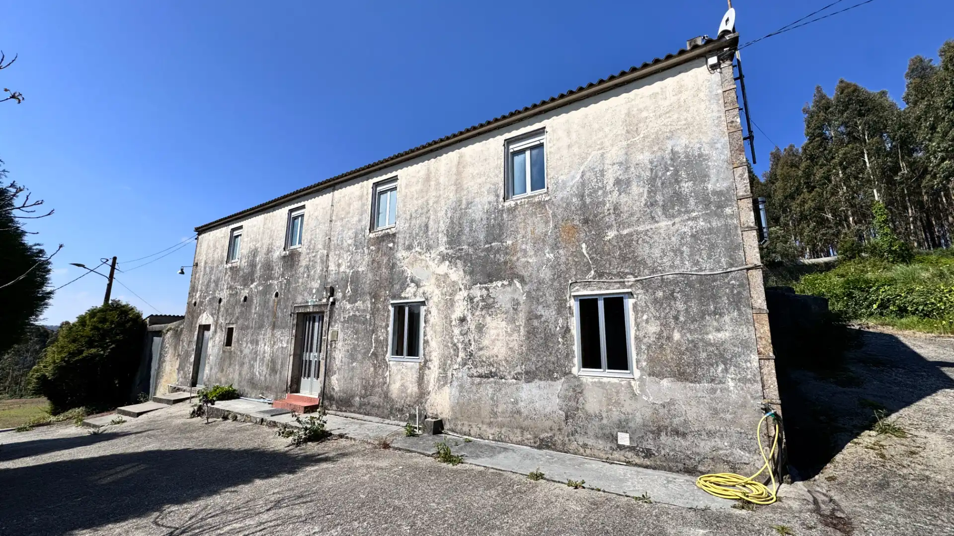 Exterior view of Houses for rent in Carballo  with Parquet flooring, Storage room and Furnished