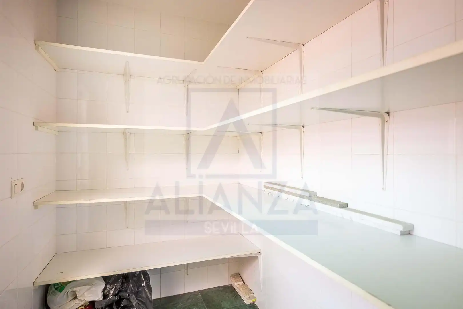 Flat for sale in Balcón de Sevilla - Atalaya - La Uva - La Extremeña