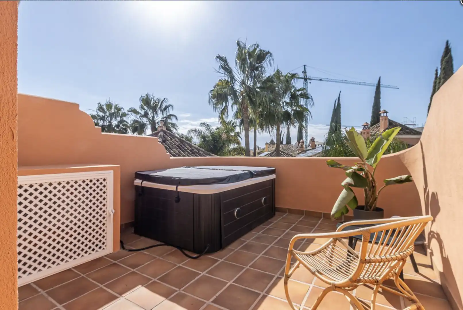 Terrassa de Casa adosada de lloguer en Marbella amb Aire condicionat, Terrassa i Moblat