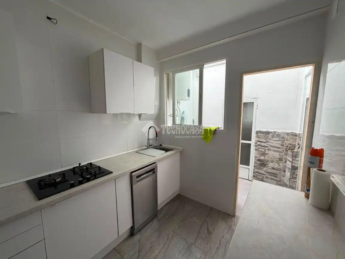 Casa adosada en venta en Torredonjimeno