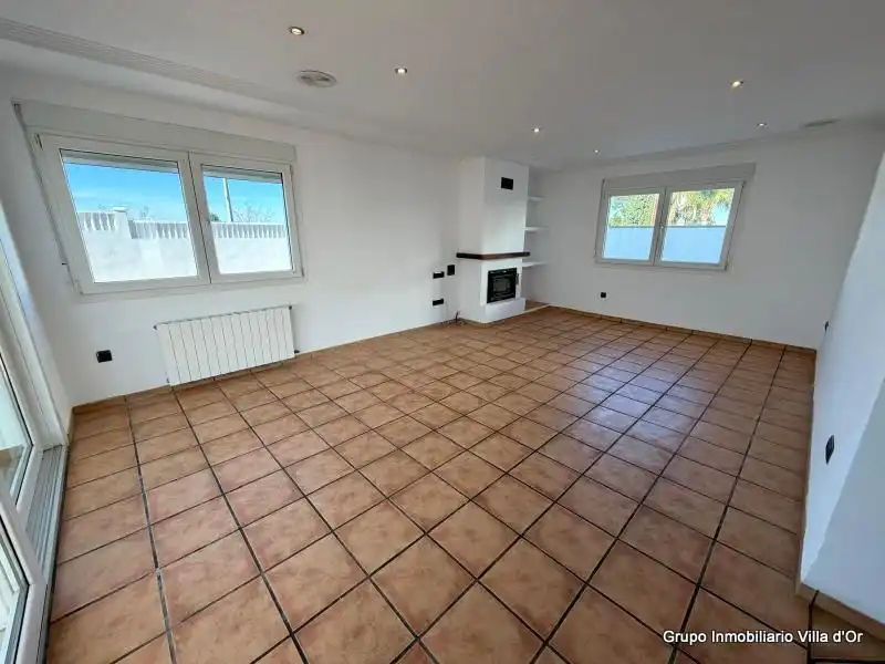 Wohnzimmer von Haus oder Chalet zum Verkauf in Dénia mit Klimaanlage, Heizung und Privatgarten