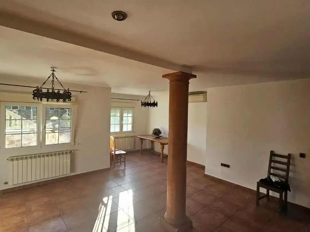Comedor de Piso en venta en Valdemorillo con Aire acondicionado, Jardín privado y Trastero