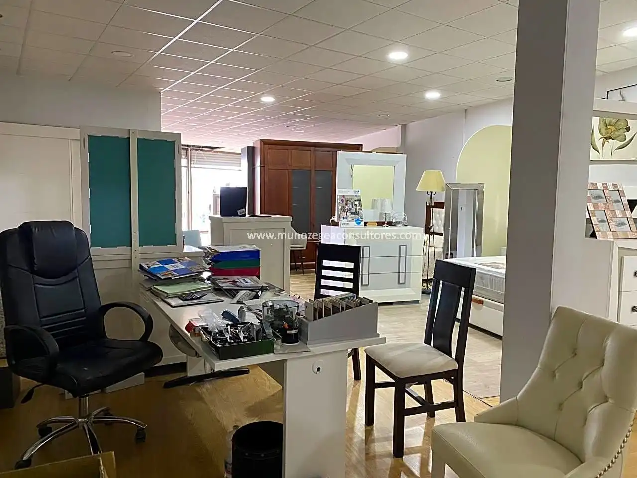 Nave industrial en venta en Las Vegas - Campoaras, imagen 2