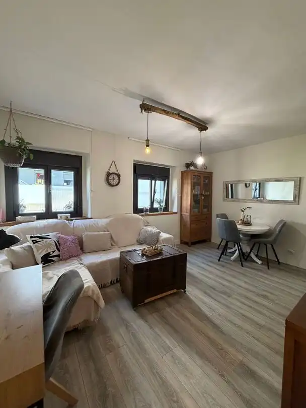 Sala d'estar de Pis en venda en Gijón  amb Traster i Moblat
