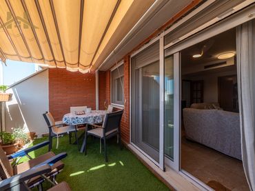 Penthouse with lift for sale in Calle Mayor