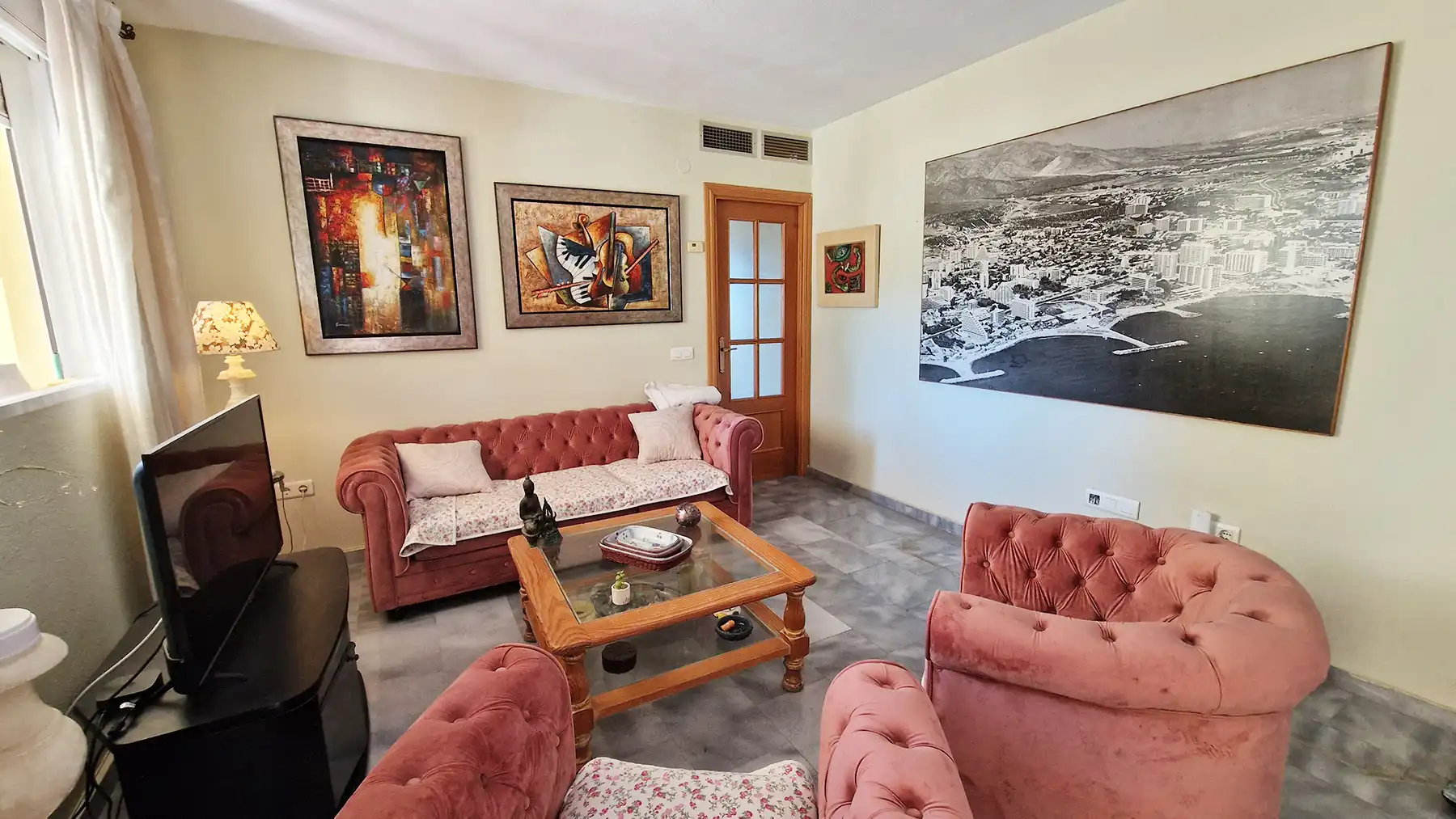 Sala de estar de Piso en venta en Benalmádena con Aire acondicionado, Terraza y Trastero