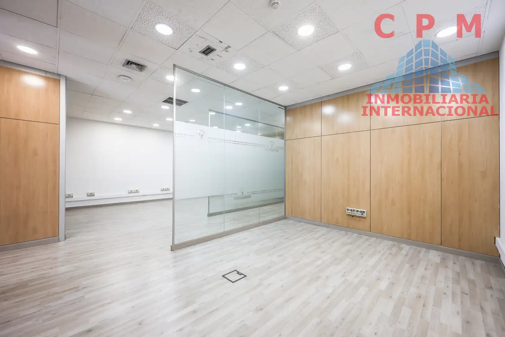 Office for sale in Usera
