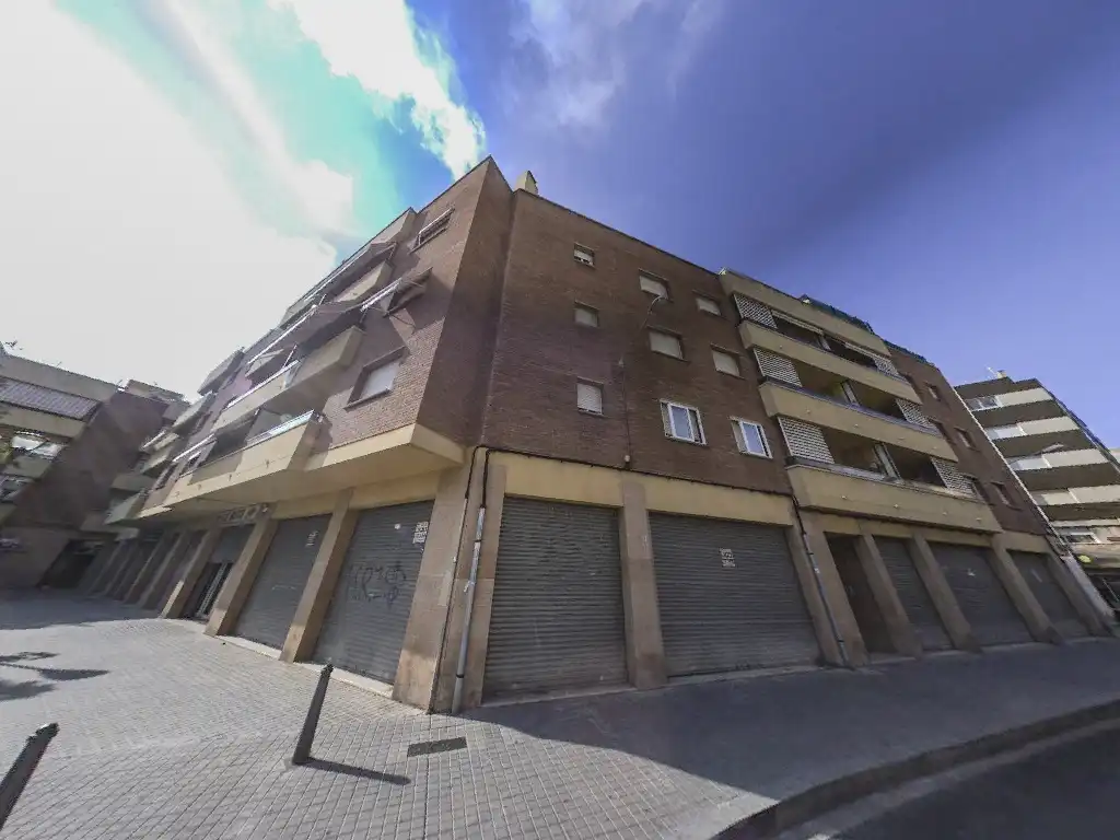 Local comercial en venda a Plaça de Morlius 5, imagen 2