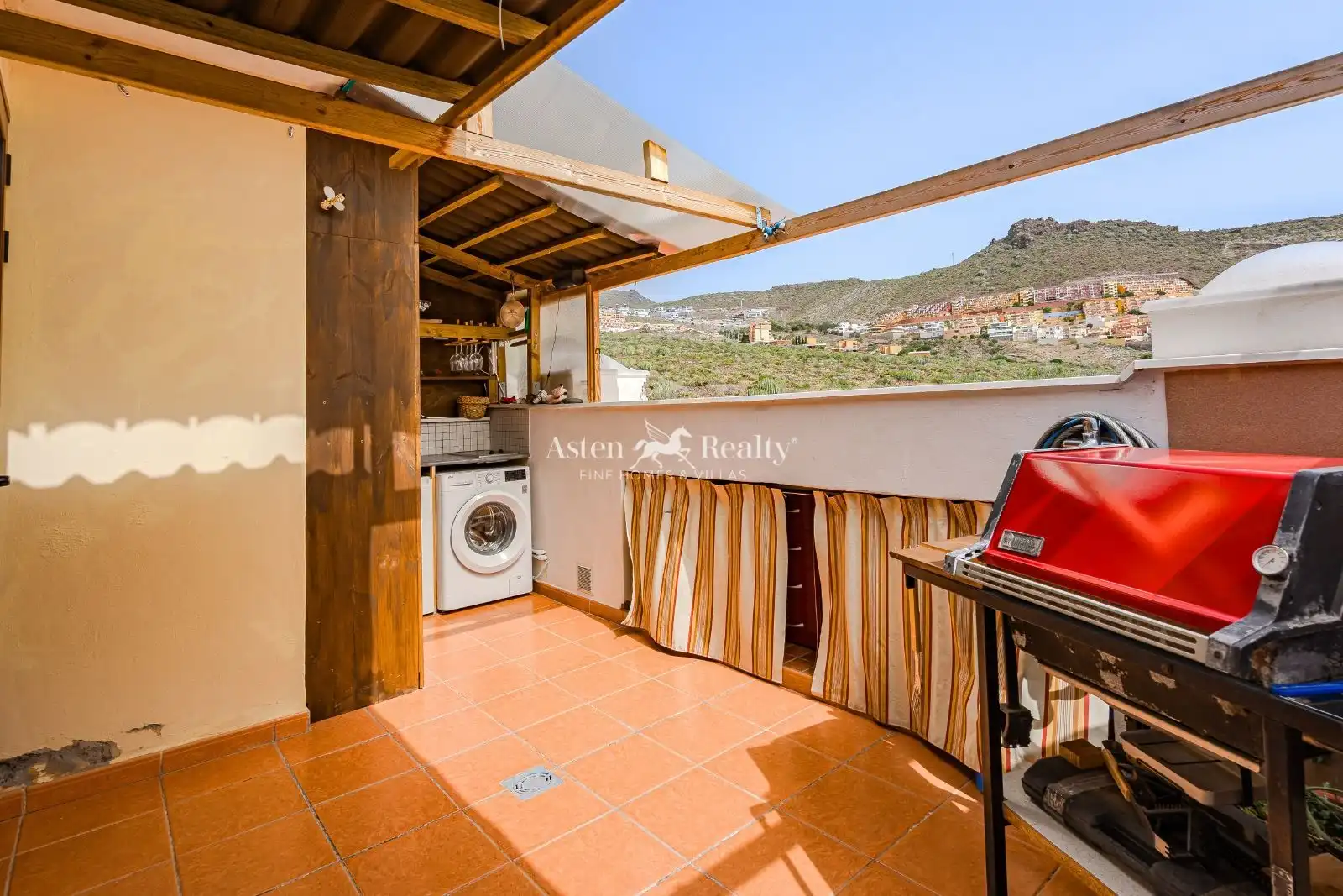 Terrace of Detached homes for sale in Adeje  with Terrace and Storage room