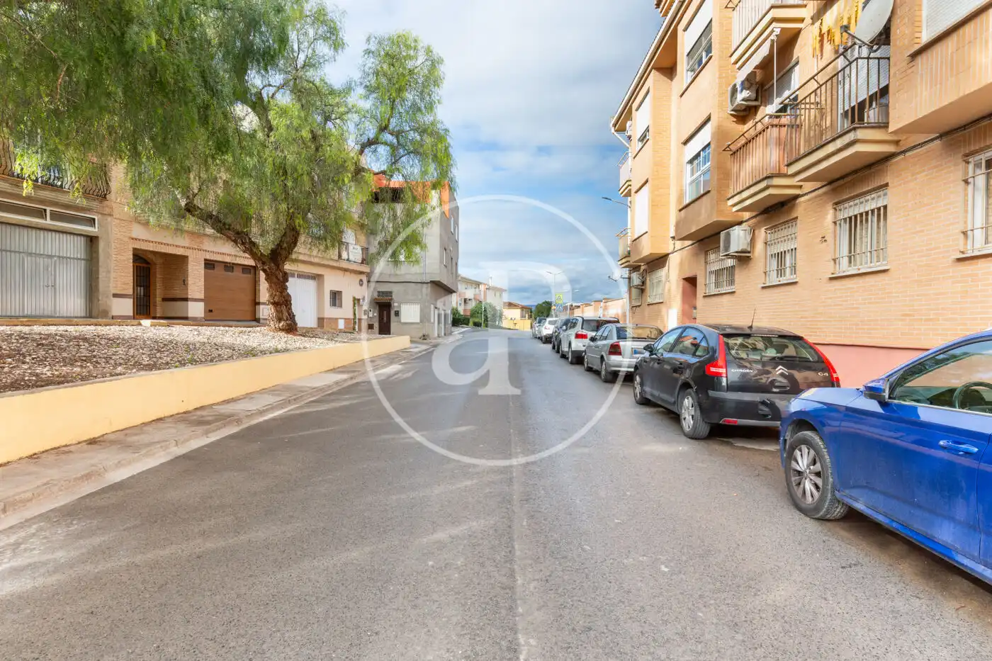 Vista exterior de Casa adosada en venda en Vilamarxant amb Calefacció, Terrassa i Balcó