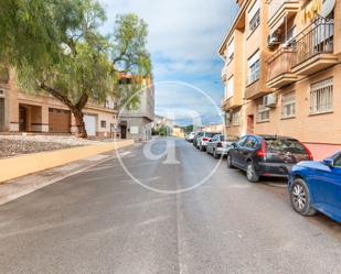 Vista exterior de Casa adosada en venda en Vilamarxant amb Calefacció, Terrassa i Balcó