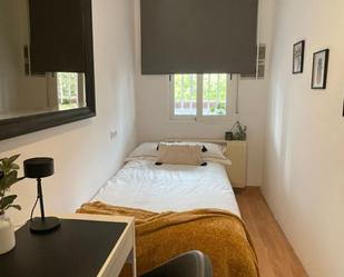 Dormitori de Apartament per a compartir en  Madrid Capital amb Calefacció, Moblat i Rentadora